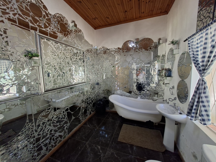 4 Bedroom Property for Sale in Cannon Hill Eastern Cape